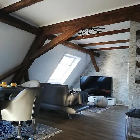 Apartment Loft 2020 Hirmer